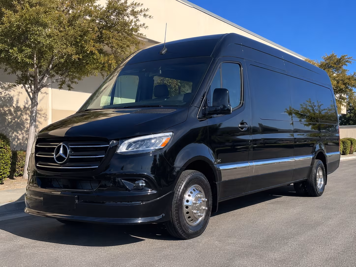 Georgetown Airport Shuttles & Transportation