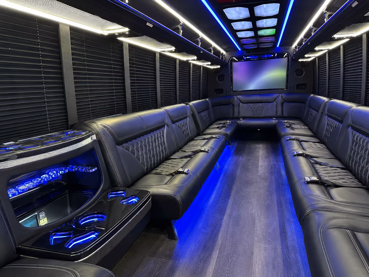Georgetown Homecoming & Prom Party Bus Rentals