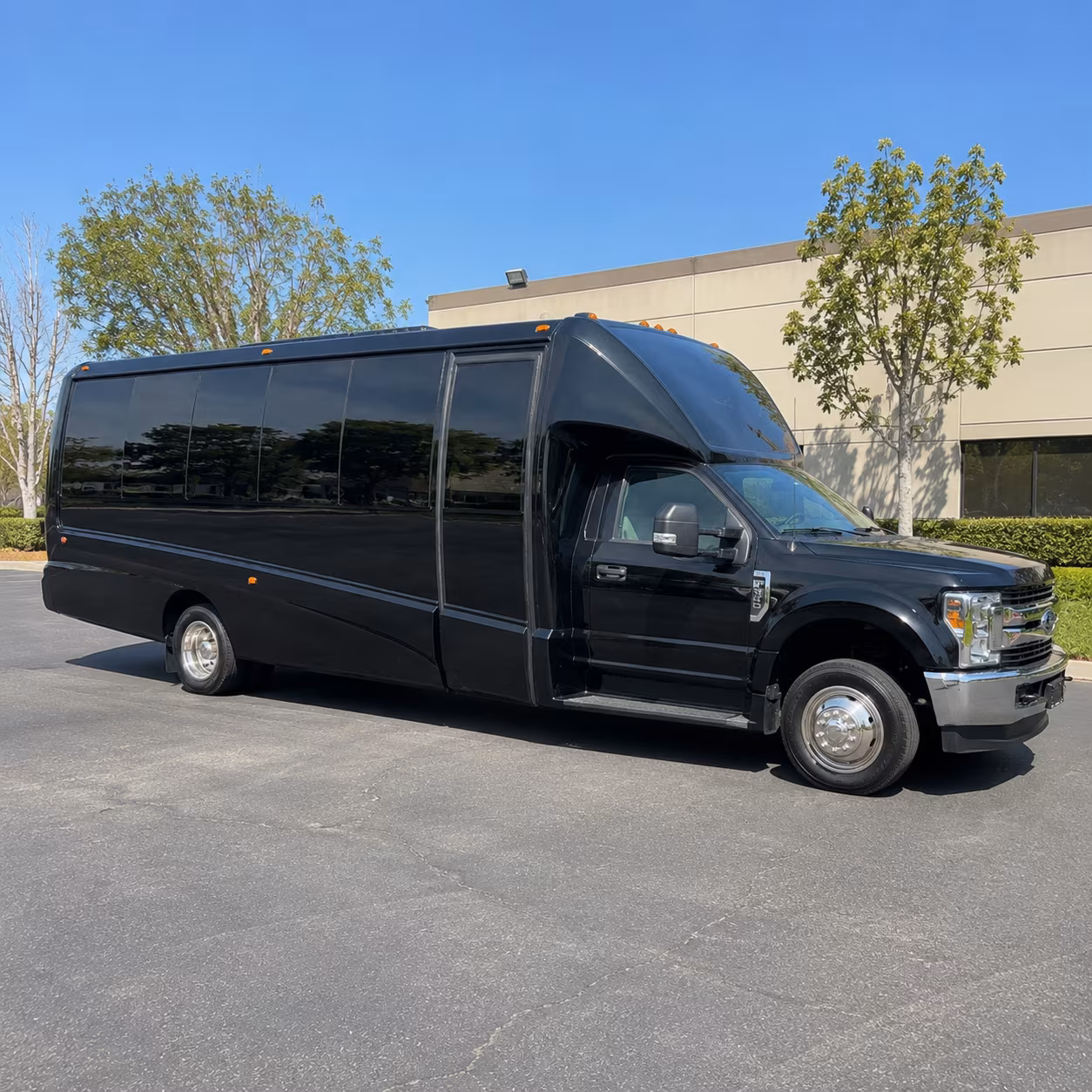 Waco Homecoming & Prom Party Bus Rentals